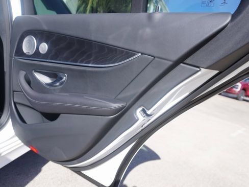 Used 2020 Mercedes-Benz E 350 Sedan image 24