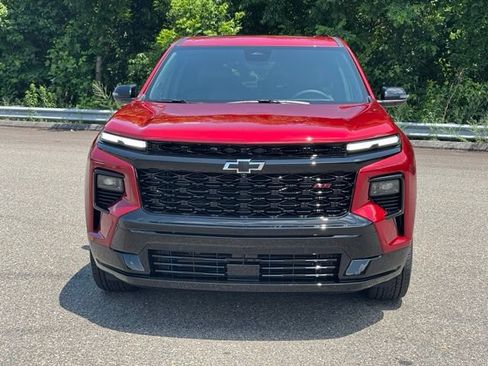 New 2026 Chevrolet Traverse RS w/ LPO, Floor Liner Package AWD/4WD image 2