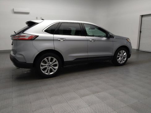 Used 2022 Ford Edge Titanium w/ Equipment Group 301A image 10