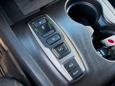 Used 2022 Honda Pilot TrailSport image 14