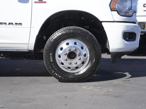 Used 2023 RAM 3500 Big Horn w/ Level 1 Equipment Group image 4