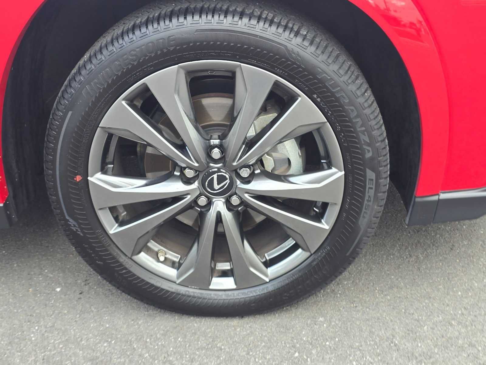 Used 2024 Lexus UX 250h F Sport AWD/4WD image 9