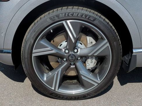 Certified 2025 Genesis GV80 3.5T Prestige AWD/4WD image 10