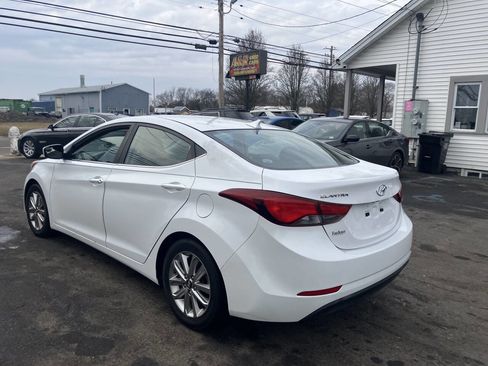 Used 2015 Hyundai Elantra SE w/ Option Group 03 image 34