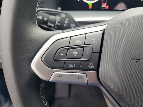 New 2026 Volkswagen Tiguan SE image 21