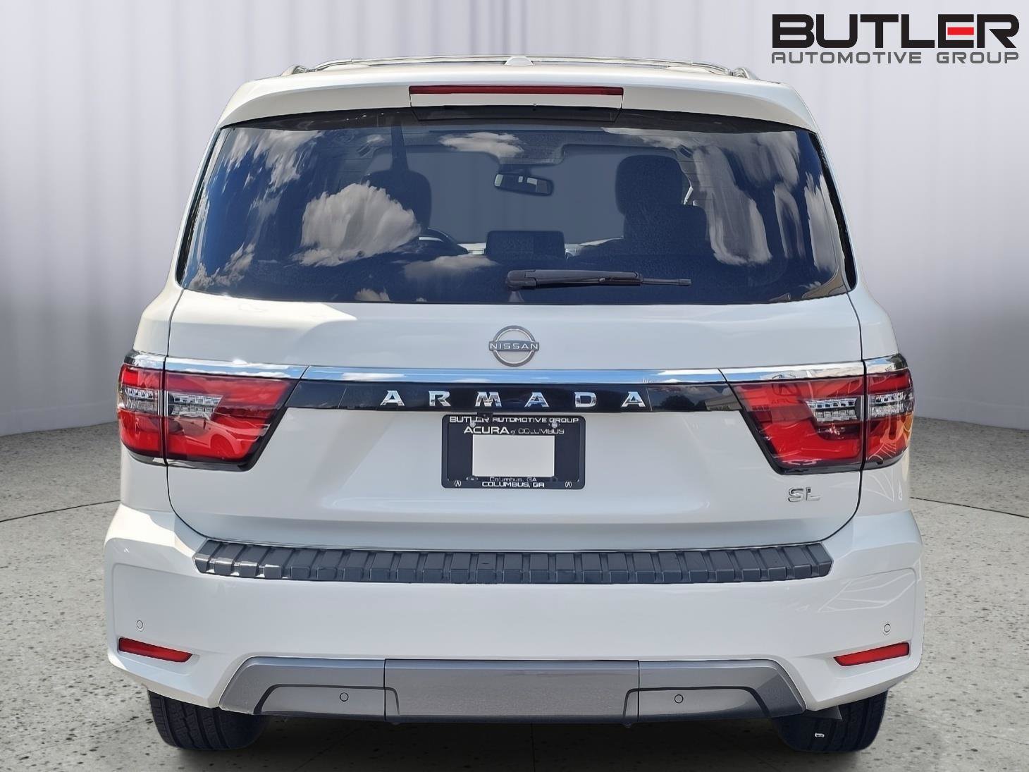Used 2023 Nissan Armada SL w/ Captain's Chairs Package AWD/4WD image 11