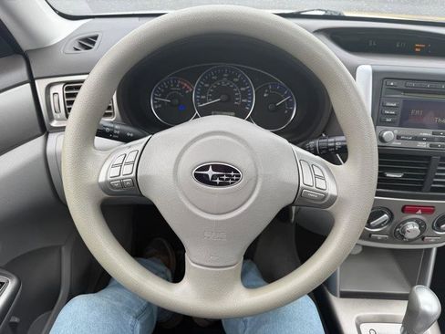 Used 2010 Subaru Forester 2.5X Premium AWD/4WD image 2