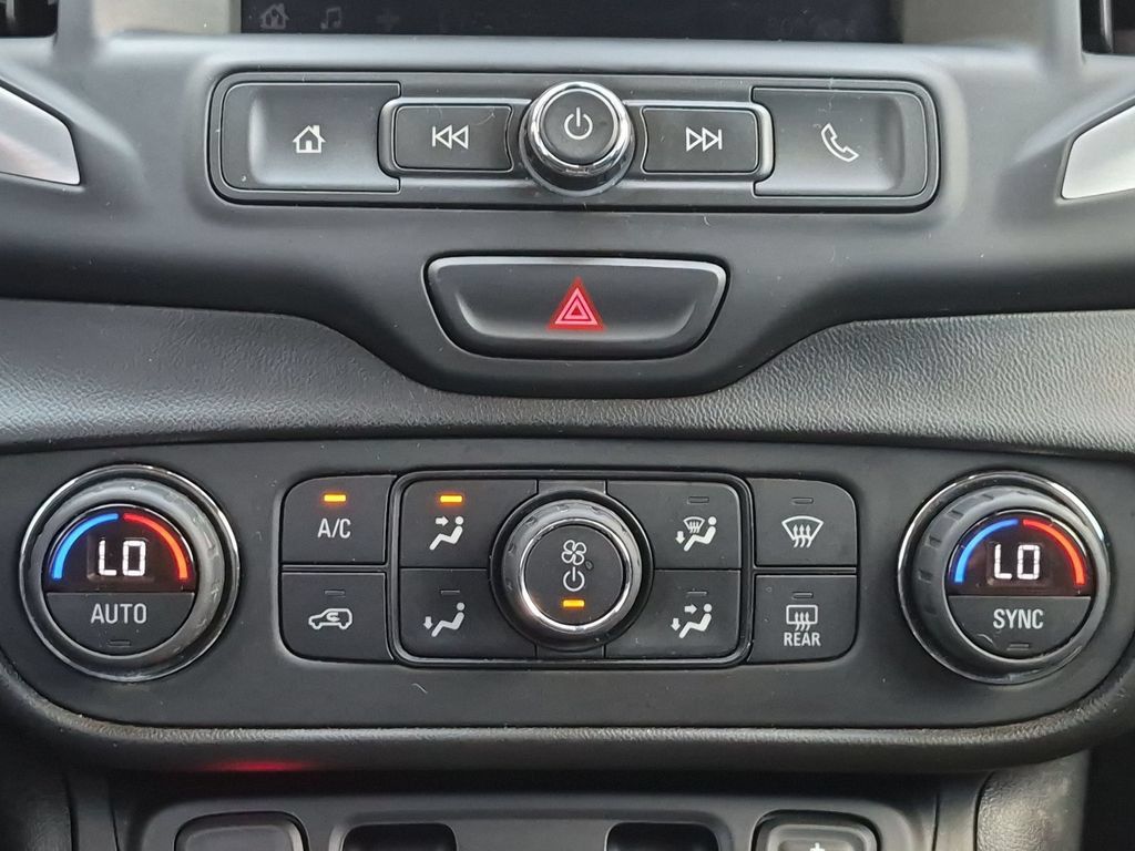 Used 2021 GMC Terrain SLE w/ Driver Convenience Package AWD/4WD image 26