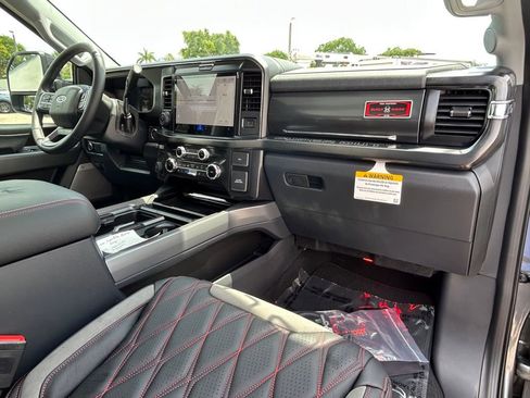 New 2026 Ford F250 Lariat image 29