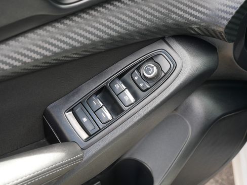 Used 2025 Subaru Ascent Premium AWD/4WD image 19
