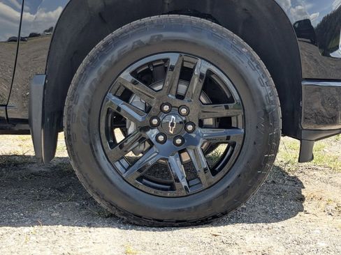 Used 2024 Chevrolet Silverado 1500 Custom w/ LPO, Dark Essentials Package AWD/4WD image 12
