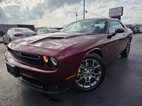 Used 2017 Dodge Challenger GT w/ Driver Convenience Group image 2