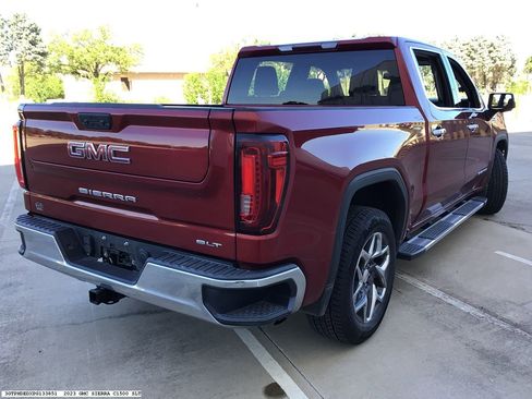 Used 2023 GMC Sierra 1500 SLT w/ SLT Premium Package image 4
