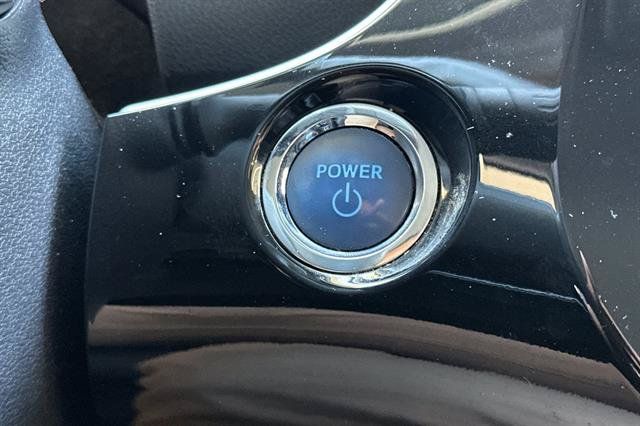 Used 2016 Toyota Prius Two FWD image 23
