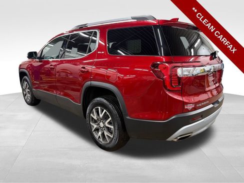 Used 2023 GMC Acadia SLE w/ Driver Convenience Package image 3
