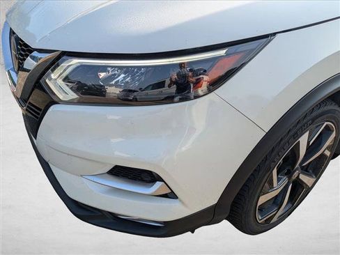 Used 2020 Nissan Rogue Sport SL w/ Premium Package AWD/4WD image 9