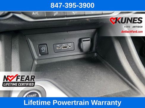 Used 2024 Nissan Sentra SV image 39