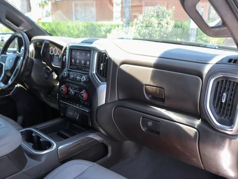 Used 2021 Chevrolet Silverado 1500 RST w/ Z71 Off-Road Package AWD/4WD image 34