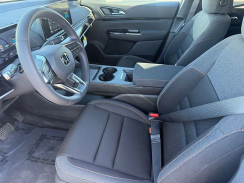 New 2026 Honda Prologue EX image 13