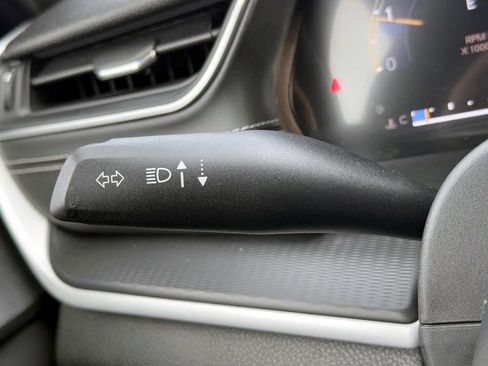 Certified 2025 Jeep Grand Cherokee Altitude image 22