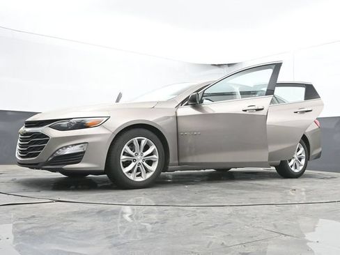 Used 2023 Chevrolet Malibu LT FWD image 48