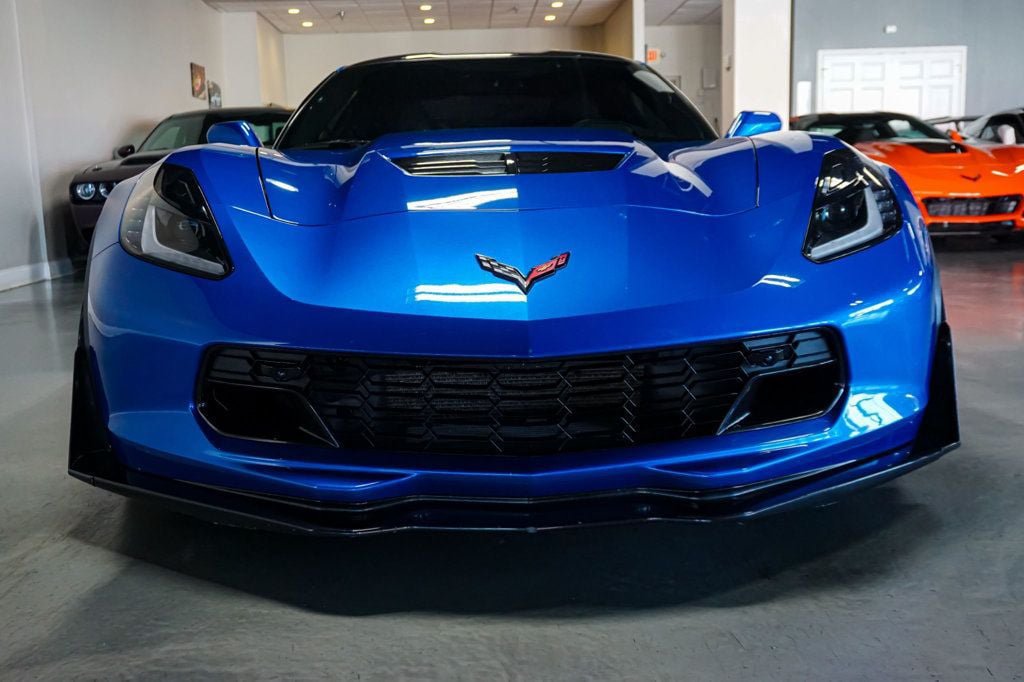 Used 2016 Chevrolet Corvette Z06 w/ Z07 Performance Package RWD image 14