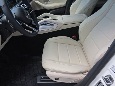 New 2026 Mercedes-Benz GLE 450 4MATIC image 23