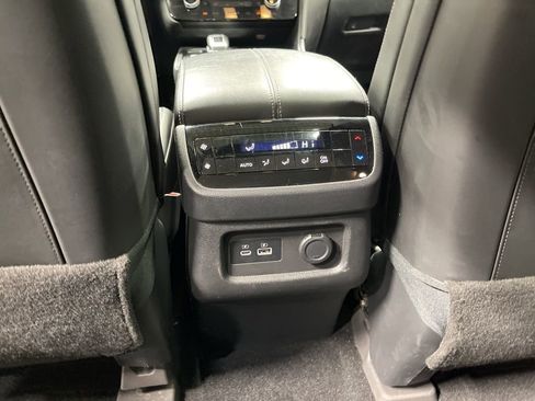 Used 2022 INFINITI QX60 Pure image 25