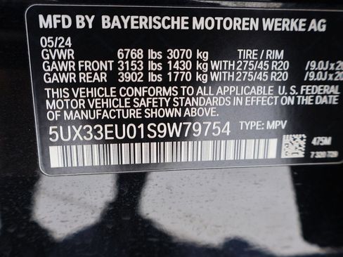Used 2025 BMW X5 M60i AWD/4WD image 42