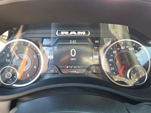 Used 2025 RAM 2500 Tradesman image 28