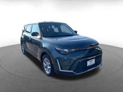 Used 2025 Kia Soul LX w/ LX Technology Package