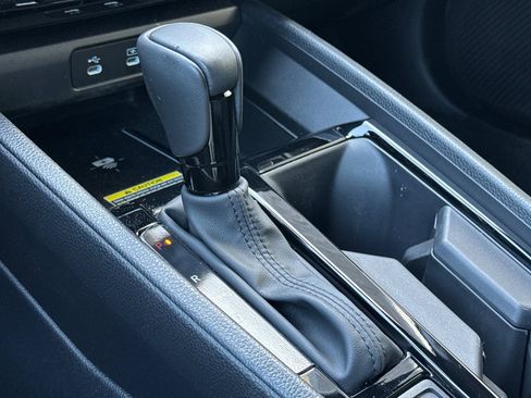Used 2025 Honda Accord Sport image 18