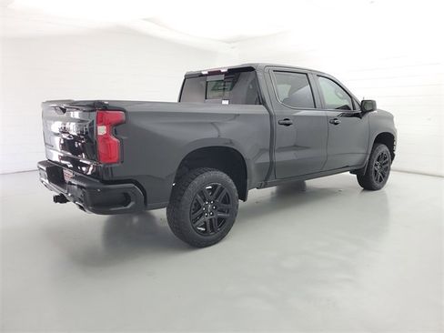 Used 2021 Chevrolet Silverado 1500 LT Trail Boss w/ LT Trail Boss Premium Package image 5
