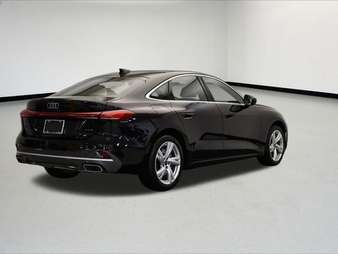 Used 2025 Audi A5 2.0T Premium w/ Convenience Package image 5