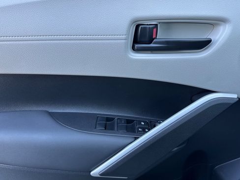 New 2026 Toyota Corolla Cross L image 10