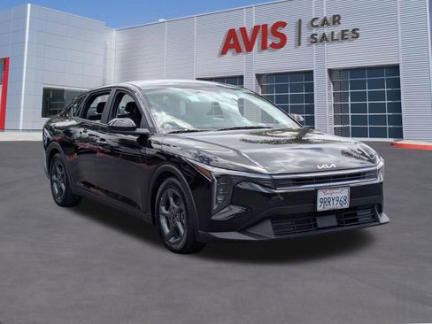 Used 2025 Kia K4 FWD image 3