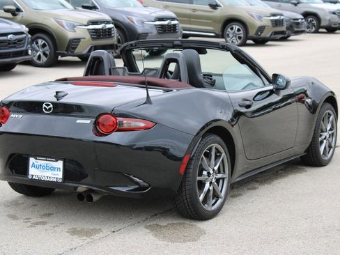 Used 2018 MAZDA MX-5 Miata Grand Touring image 30