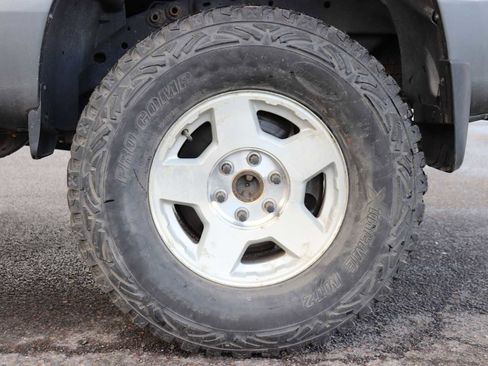 Used 2018 Nissan Titan S w/ S Utility Package image 9