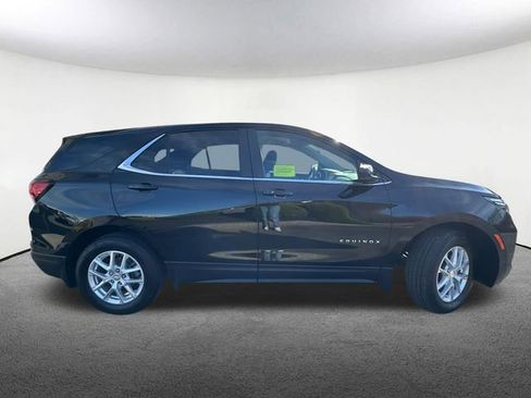 Used 2024 Chevrolet Equinox LT AWD/4WD image 18