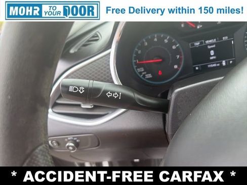 Used 2020 Chevrolet Malibu LT FWD image 16