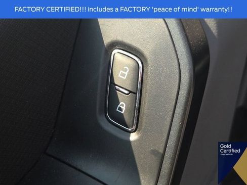 Used 2022 Ford F150 Lightning Pro AWD/4WD image 22