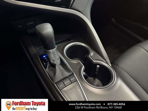 Used 2022 Toyota Camry LE image 27