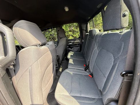 Used 2021 RAM 1500 Big Horn AWD/4WD image 47