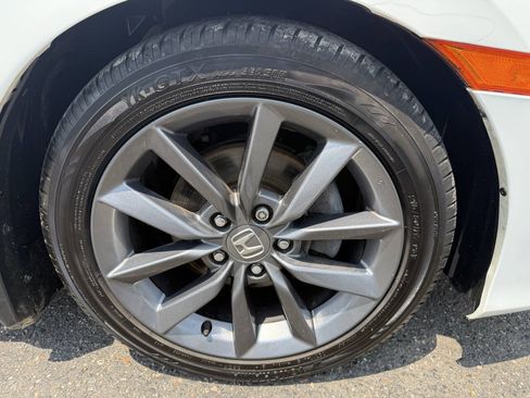 Used 2020 Honda Civic EX-L image 19