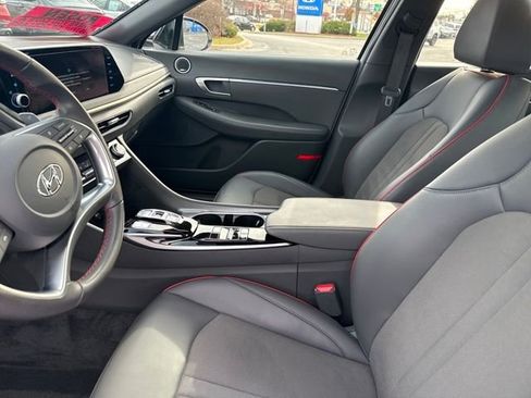 Used 2023 Hyundai Sonata SEL Plus image 14