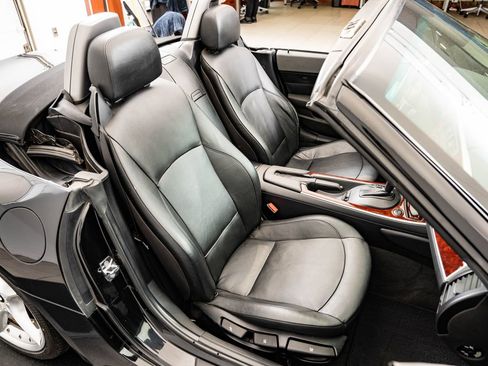 Used 2006 BMW Z4 3.0si RWD image 40