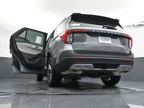 New 2026 Ford Explorer Active w/ Active Comfort Package image 37