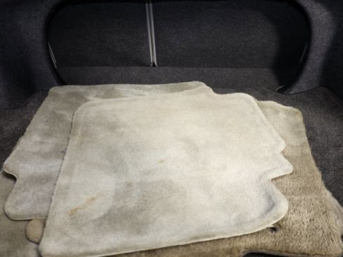 Used 2009 Toyota Camry LE image 11