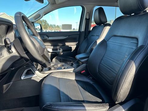 Used 2024 Ford Ranger Lariat w/ FX4 Off-Road Package image 35