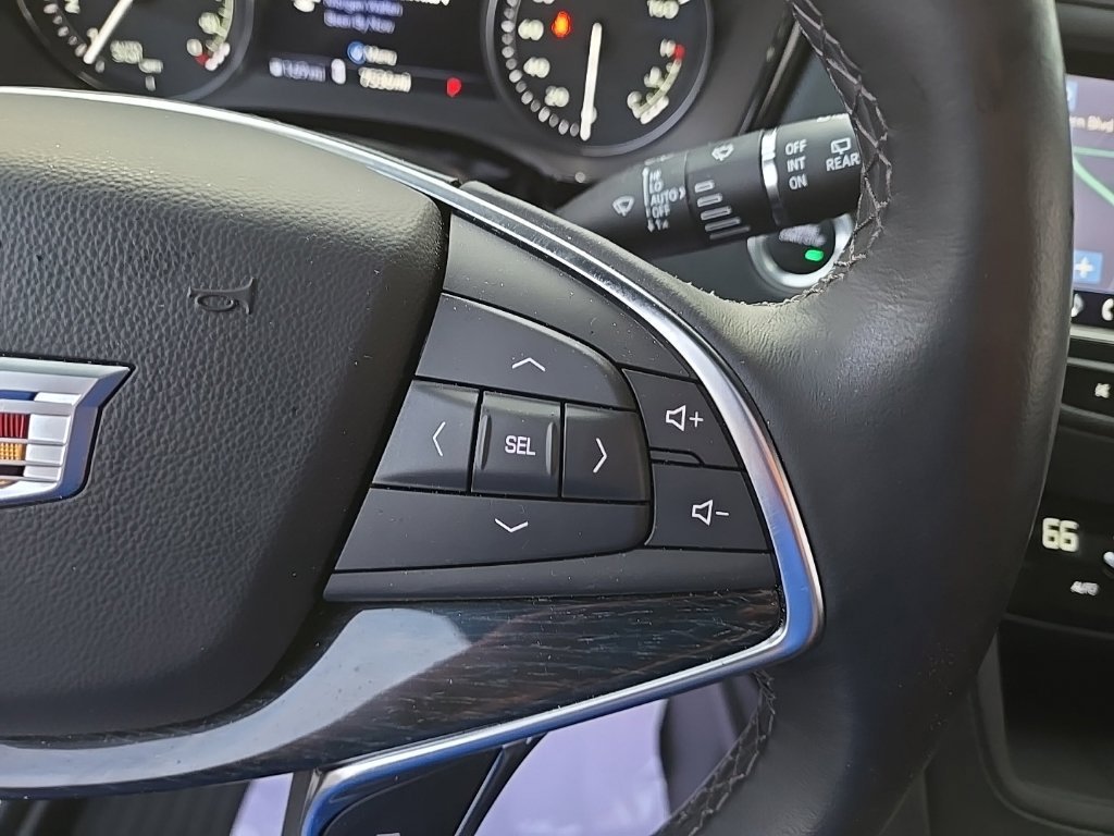 Certified 2024 Cadillac XT5 Premium Luxury w/ Technology Package AWD/4WD image 19